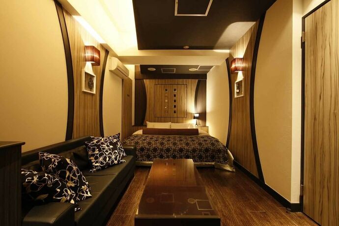 Imagen de la habitación del Hotel Varkin (adult Only). Foto 11