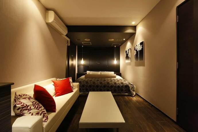 Imagen de la habitación del Hotel Varkin (adult Only). Foto 16