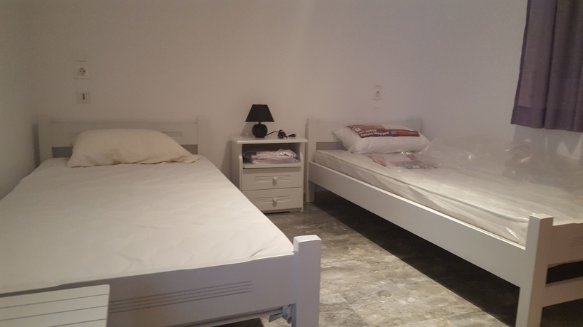 Imagen de la habitación del Hotel Varmy. Foto 4