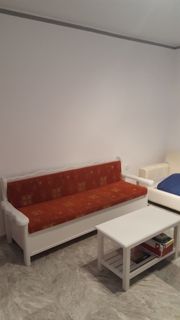 Imagen de los interiores del Hotel Varmy. Foto 19