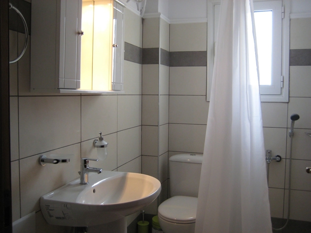 Imagen de la habitación del Hotel Varmy. Foto 16