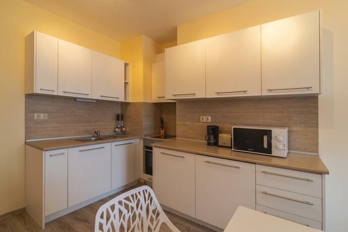 Imagen general del Hotel Varna South Bay Beach Residence. Foto 7
