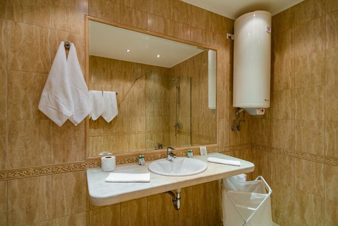 Imagen general del Hotel Varna South Bay Beach Residence. Foto 23