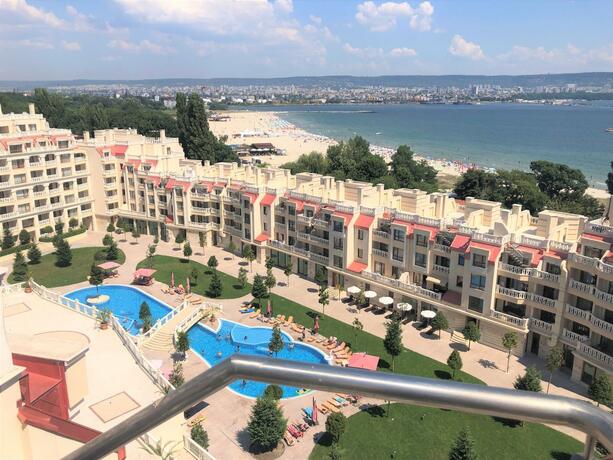 Imagen general del Hotel Varna South Bay Beach Residence. Foto 25