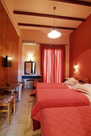 Imagen general del Hotel Varonos, Municipal Unit of Delphi. Foto 1