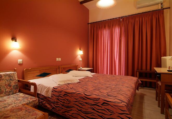 Imagen de la habitación del Hotel Varonos, Municipal Unit of Delphi. Foto 14