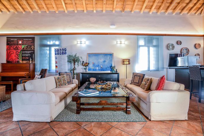 Imagen de los interiores del Hotel Varos Village Boutique. Foto 12