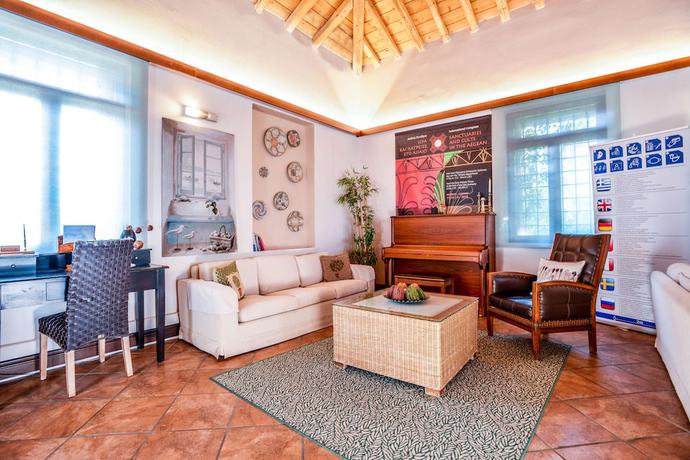 Imagen de los interiores del Hotel Varos Village Boutique. Foto 14
