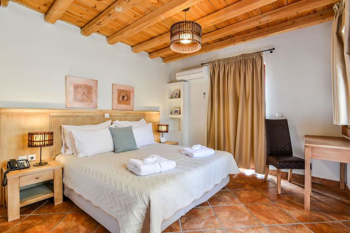 Imagen de la habitación del Hotel Varos Village Boutique. Foto 4
