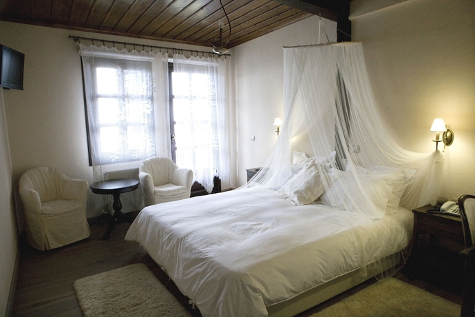 Imagen de la habitación del Hotel Varosi 4 Seasons. Foto 11