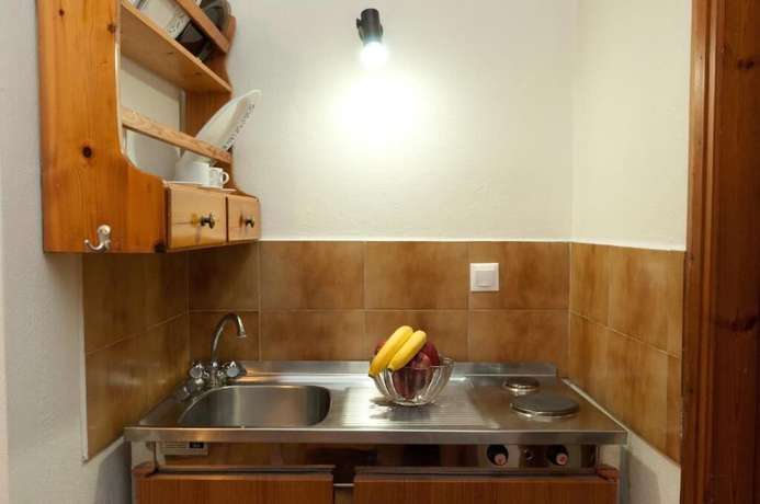 Imagen de la habitación del Hotel Varouxakis. Foto 14