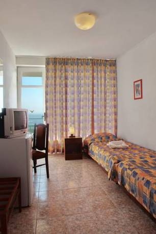 Imagen de la habitación del Hotel Varshava. Foto 15