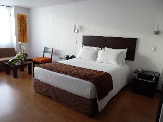 Imagen de la habitación del Hotel Varuna. Foto 19