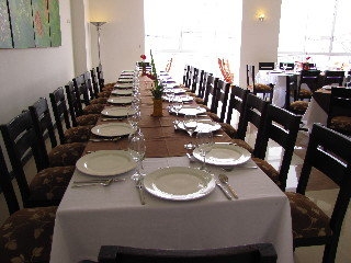 Imagen del bar/restaurante del Hotel Varuna. Foto 7
