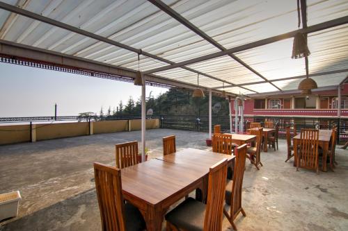 Imagen general del Hotel Varuni Classic Mcleod Ganj !! Near Mall Road !!. Foto 11