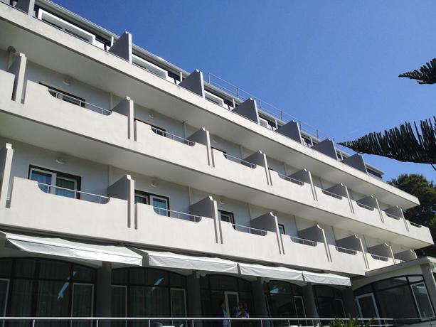 Imagen general del Hotel Varzinn. Foto 7