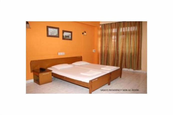Imagen de la habitación del Hotel Vasco Residency. Foto 7