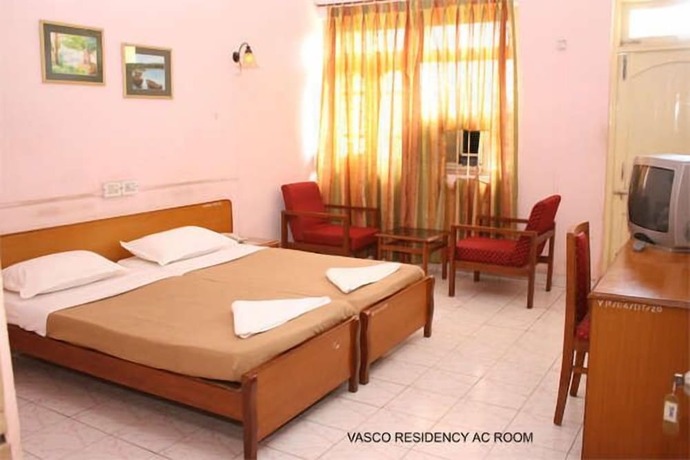Imagen de la habitación del Hotel Vasco Residency. Foto 9
