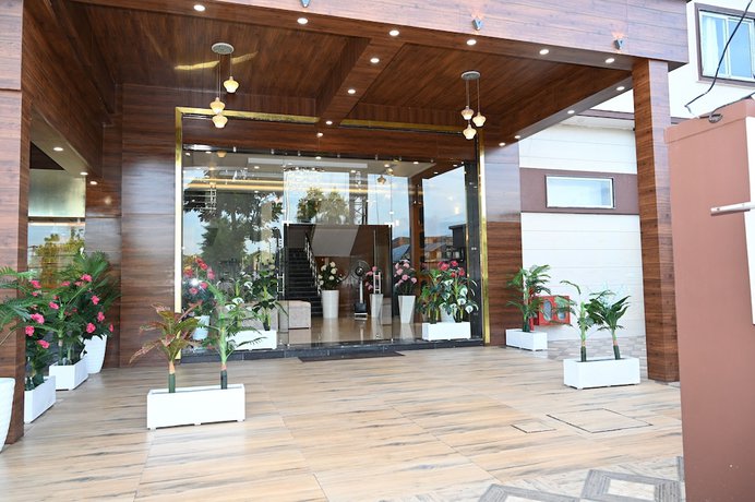 Imagen de los interiores del Hotel Vasdaa Grand. Foto 15