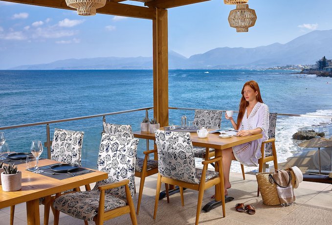 Imagen del bar/restaurante del Hotel Vasia Boulevard - Adults Only. Foto 5