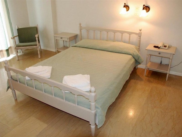 Imagen general del Hotel Vasilikos Beach. Foto 8