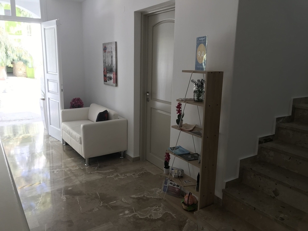 Imagen de los interiores del Hotel Vassiliki Rooms. Foto 16
