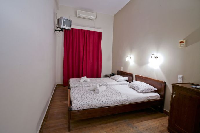 Imagen de la habitación del Hotel Vassilikon, Loutraki. Foto 4