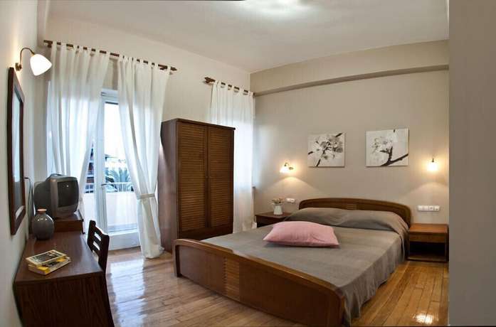 Imagen de la habitación del Hotel Vassilikon, Loutraki. Foto 12