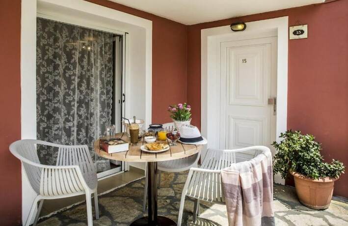 Imagen de la habitación del Hotel Vassilis Guest House. Foto 17