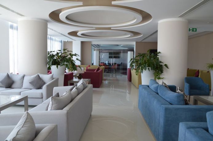 Imagen de los interiores del Hotel Vassos Nissi Plage and Spa. Foto 6