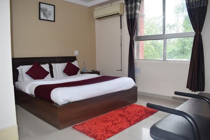 Imagen de la habitación del Hotel Vasundhra. Foto 7