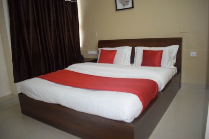 Imagen de la habitación del Hotel Vasundhra. Foto 17