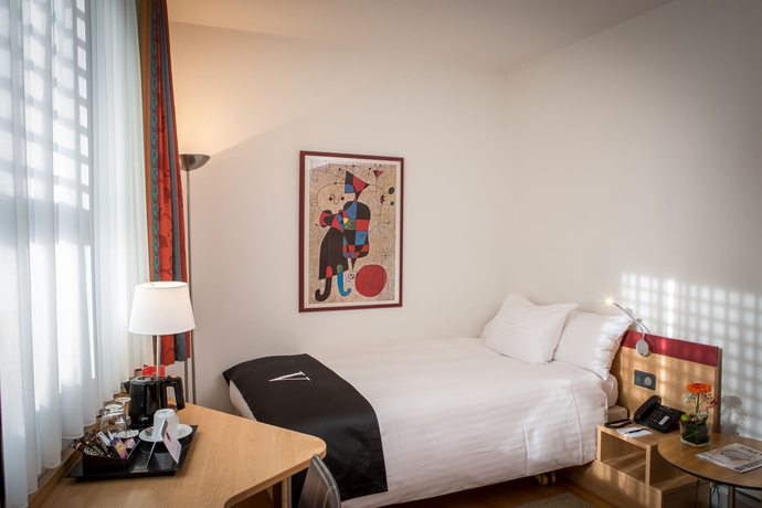 Imagen de la habitación del Hotel Vatel. Foto 12