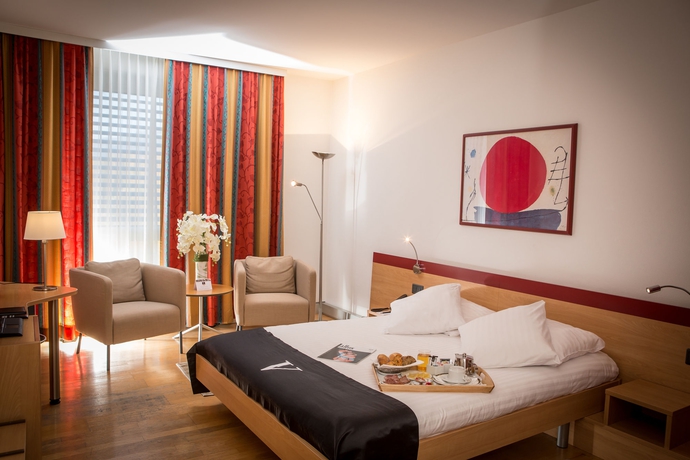 Imagen de la habitación del Hotel Vatel. Foto 15