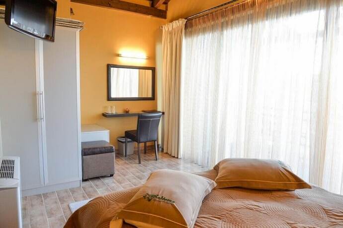 Imagen general del Hotel Vathyskia Guesthouse. Foto 7