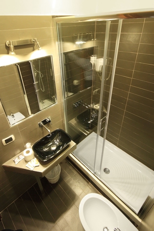 Imagen de la habitación del Hotel Vatican Garden Inn Rome. Foto 16