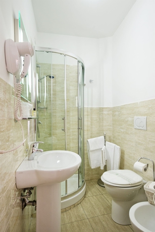 Imagen de la habitación del Hotel Vaticano84. Foto 11