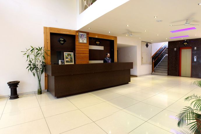 Imagen de los interiores del Hotel Vatika. Foto 16