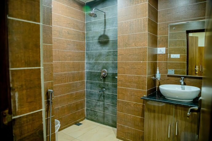 Imagen general del Hotel Vatika Heights. Foto 13