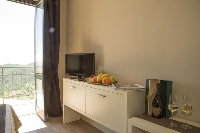 Imagen de la habitación del Hotel Vatluna. Foto 7