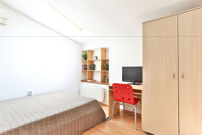 Imagen de la habitación del Hotel Vatra Accommodation. Foto 16