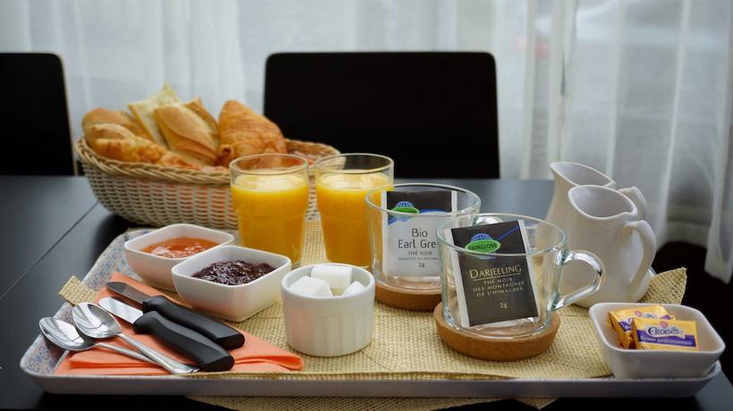 Imagen del bar/restaurante del Hotel Vauban, LIVRY GARGAN. Foto 6