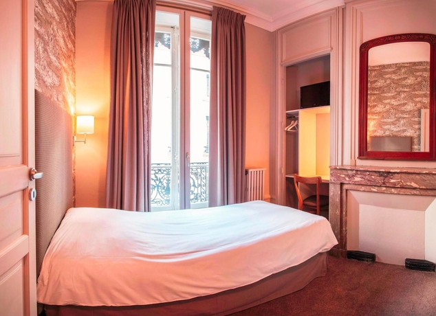 Imagen de la habitación del Hotel Vaubecour. Foto 2