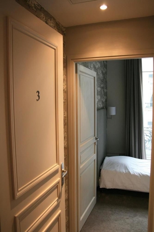 Imagen de la habitación del Hotel Vaubecour. Foto 4