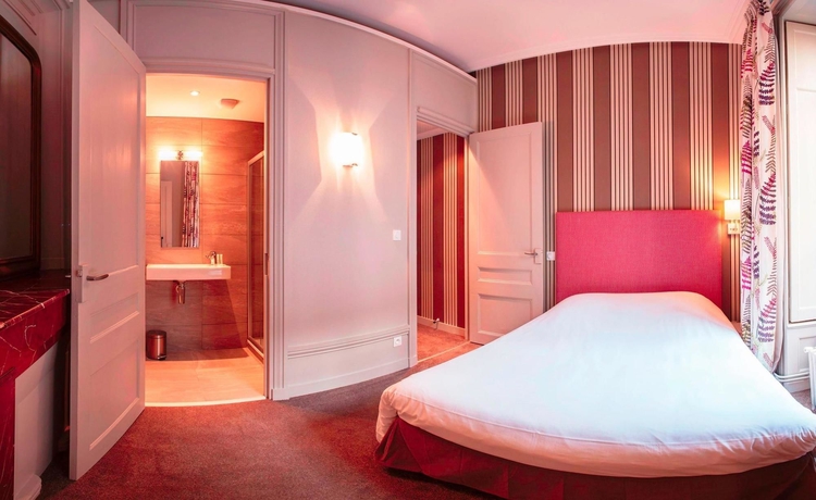 Imagen de la habitación del Hotel Vaubecour. Foto 7
