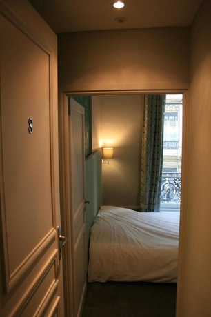 Imagen de la habitación del Hotel Vaubecour. Foto 8