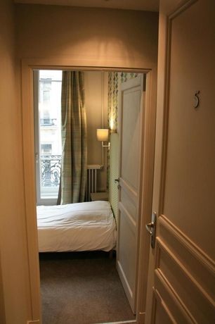 Imagen de la habitación del Hotel Vaubecour. Foto 15