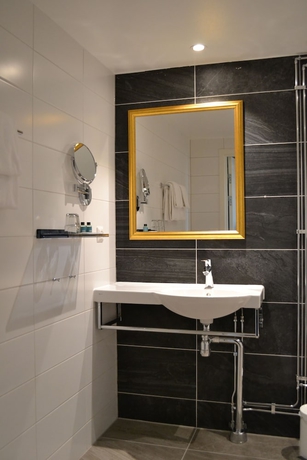 Imagen de la habitación del Hotel V&auml;nerport Stadshotel. Foto 16