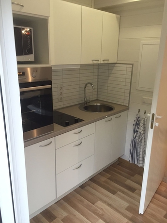 Imagen de la habitación del Hotel V&auml;rnamo Camping Prostsj&ouml;n. Foto 8