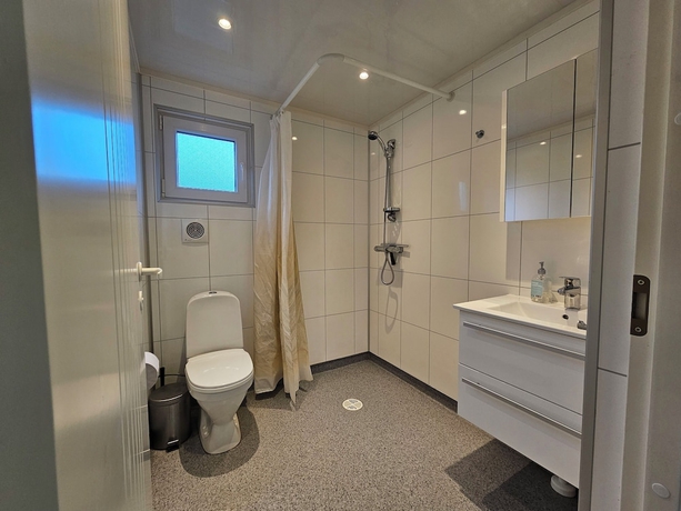 Imagen de la habitación del Hotel V&auml;rnamo Camping Prostsj&ouml;n. Foto 13